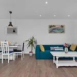 Blue Dream By Interhome *