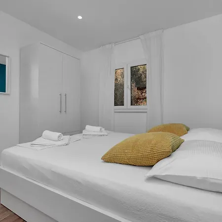 Blue Dream By Interhome Apartman Makarska
