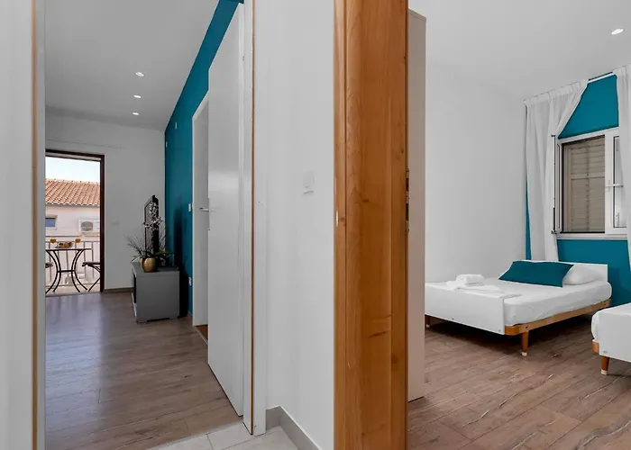 Lägenhet Blue Dream By Interhome Makarska